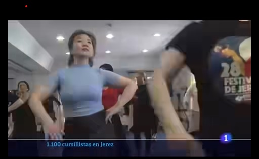 Participantes de todo el mundo se reúnen en el Festival de Jerez, atraídos por la oportunidad de aprender flamenco.